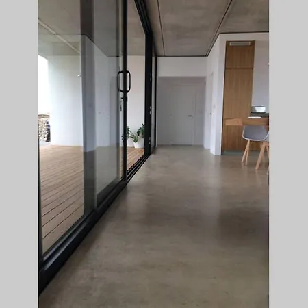 Minimalist House With Volcano View & Heated Pool Holiday home