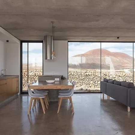 Minimalist House With Volcano View & Heated Pool